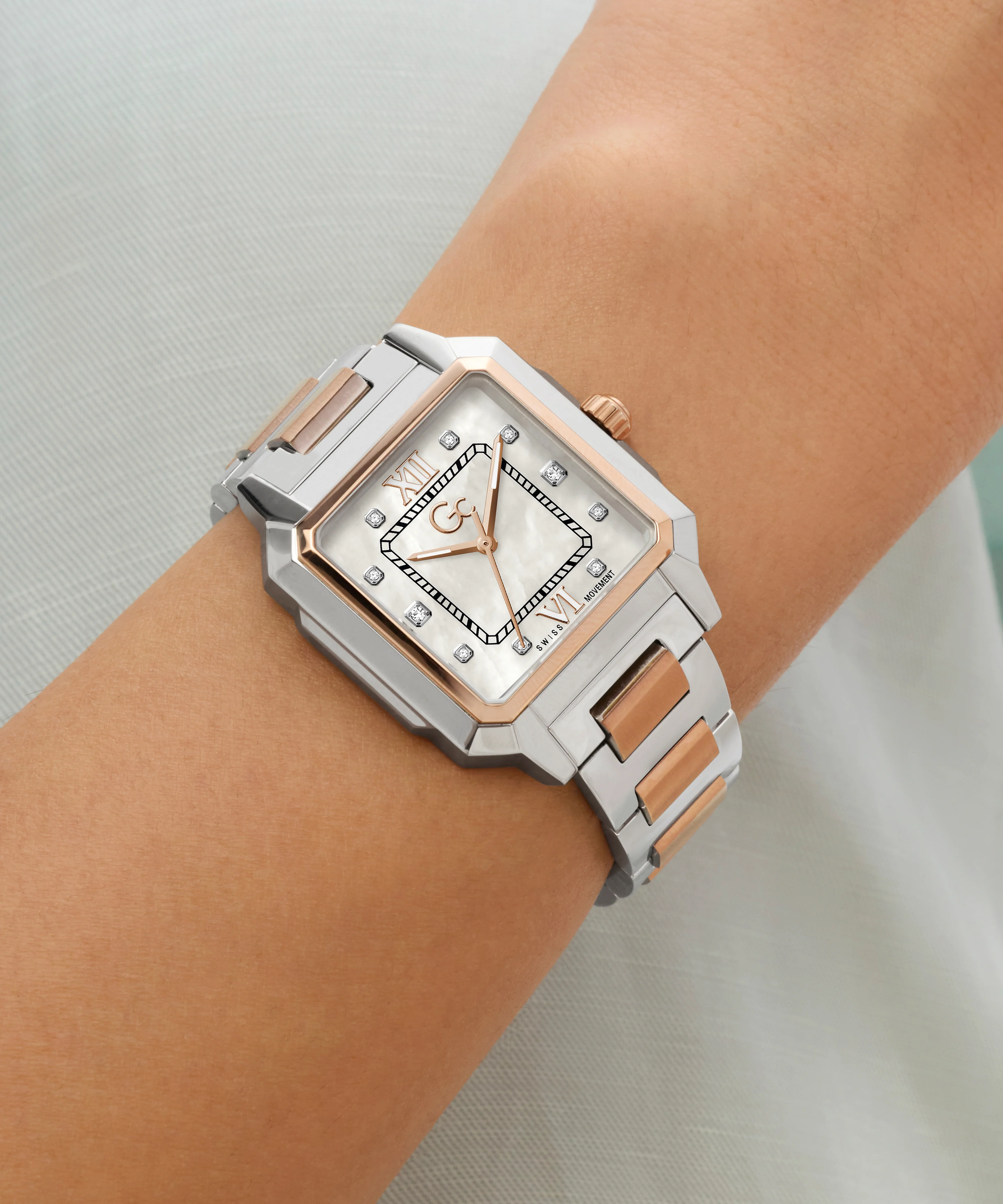Gc SquareCut Lady Mid Size Metal - Image 3