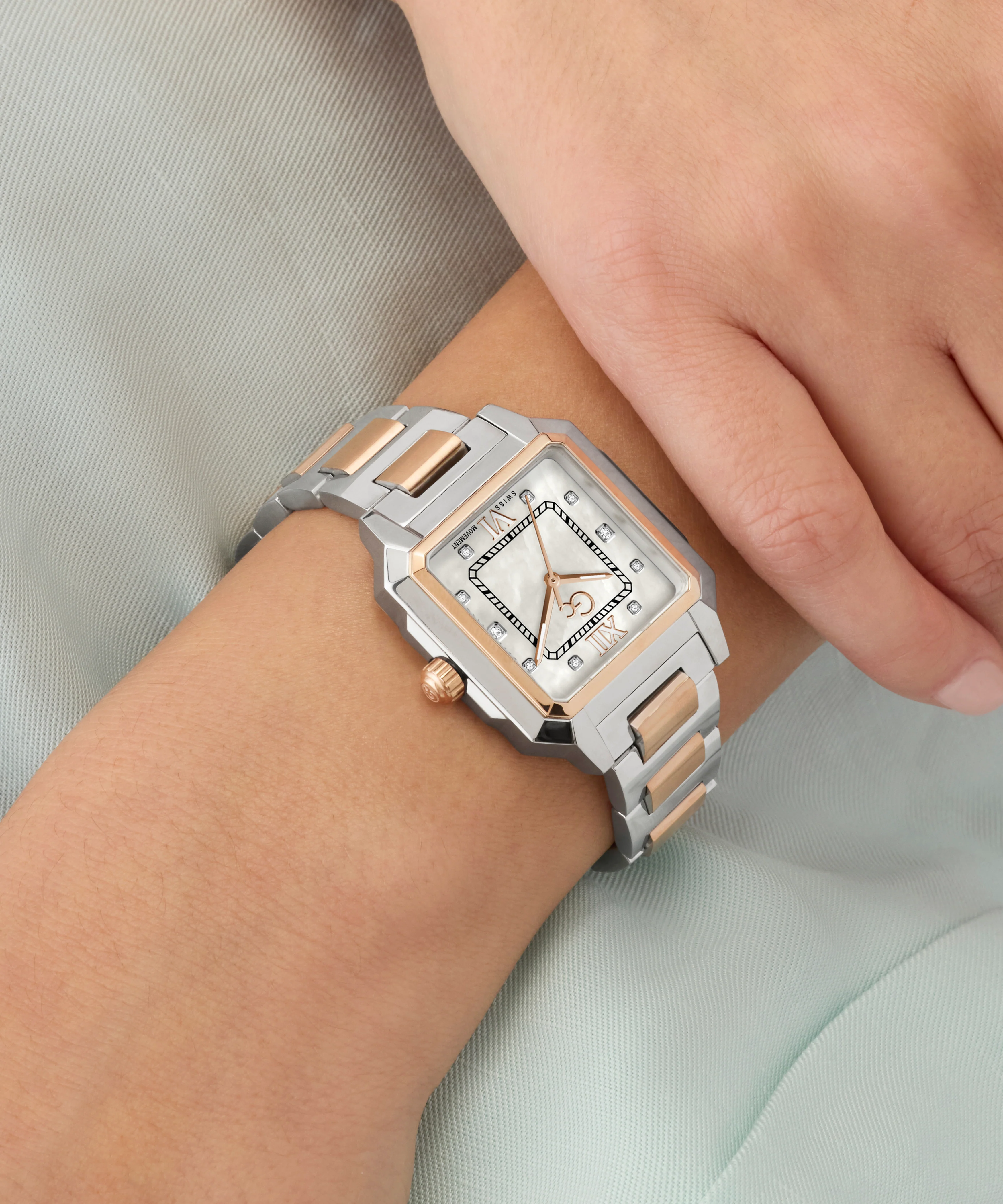 Gc SquareCut Lady Mid Size Metal - Image 6