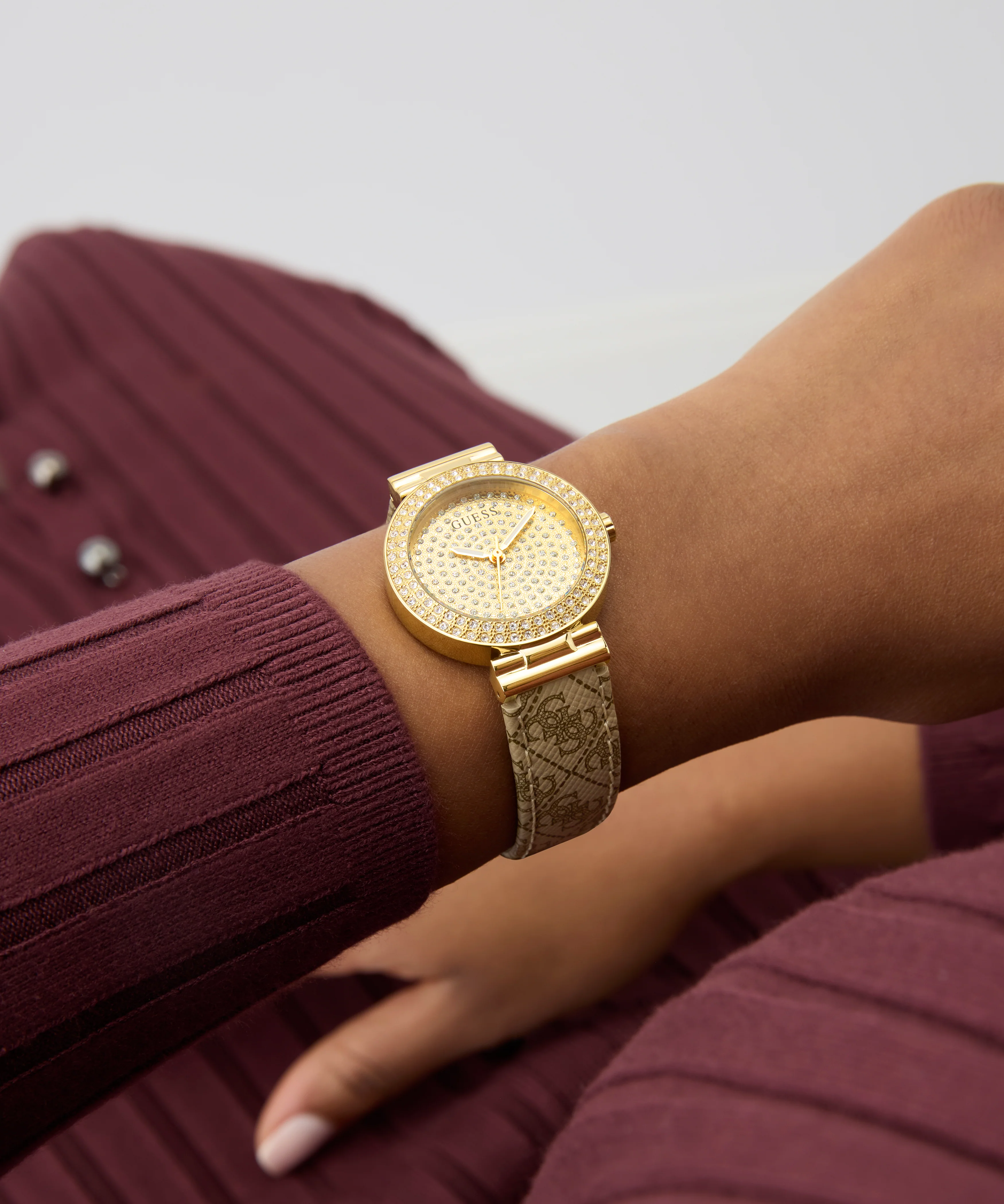 GUESS Ladies Beige Gold Tone Analog Watch - Image 4