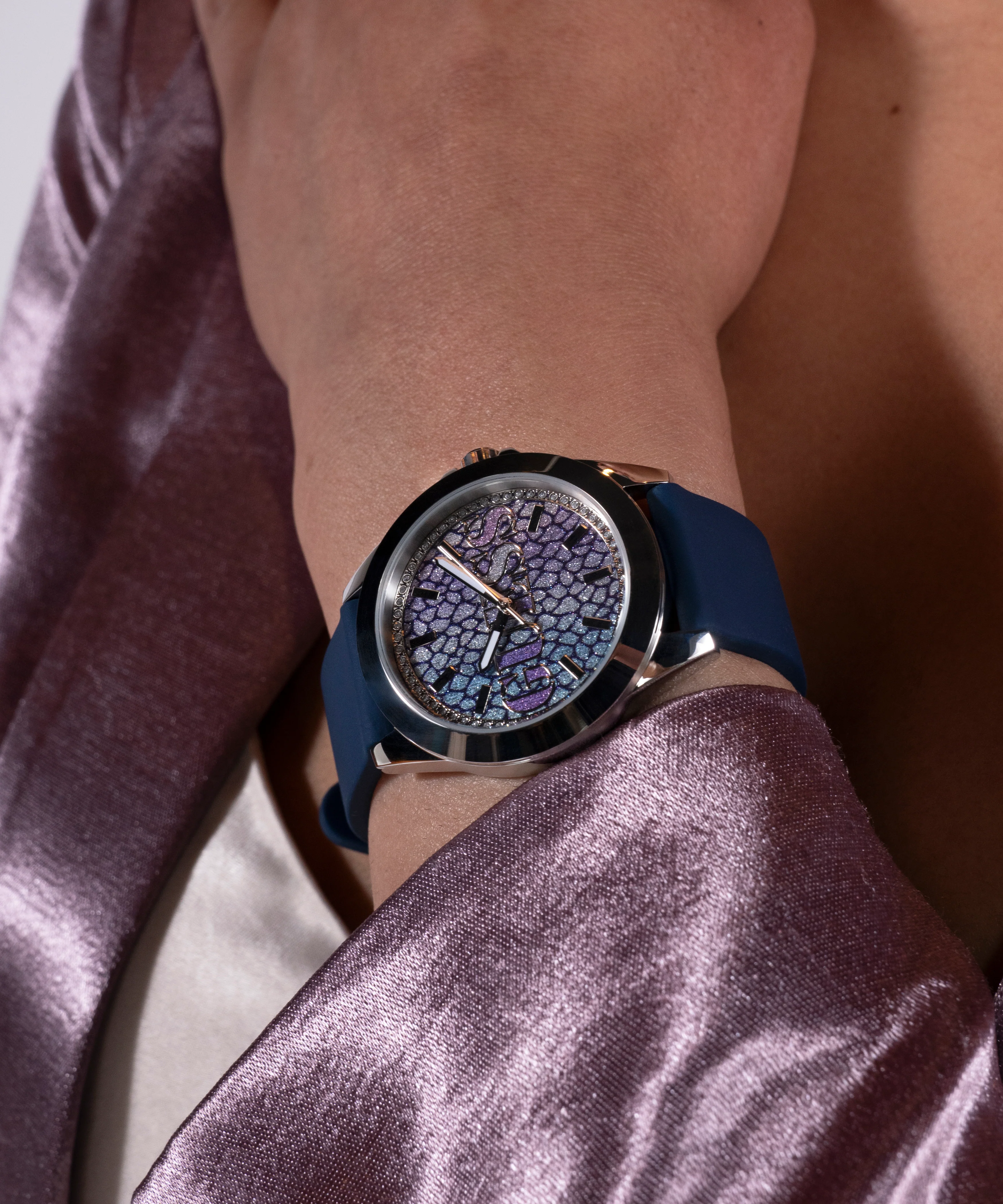 GUESS Ladies Blue Silver Tone Analog Watch - Image 3