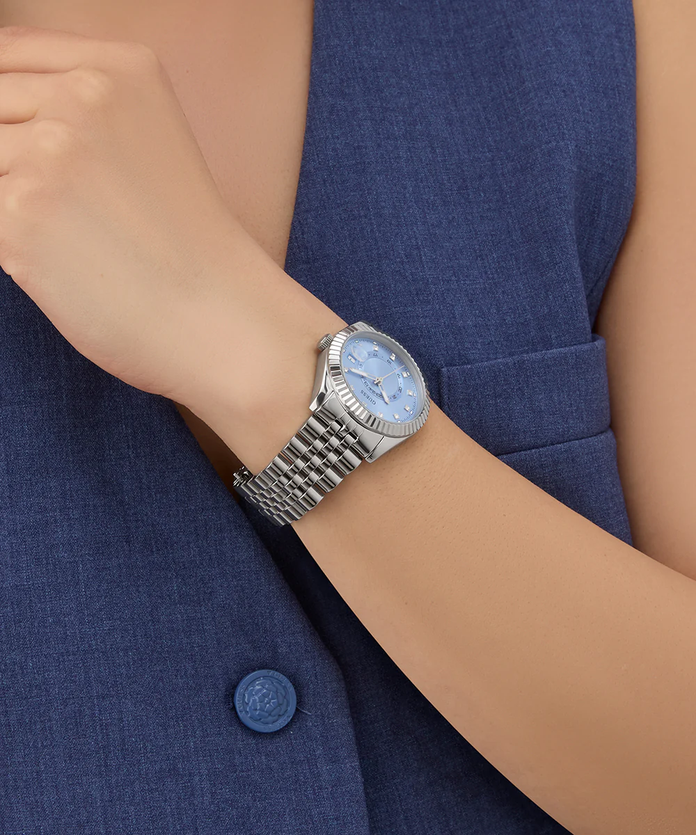 GUESS Ladies Jada Silver Tone Multi-function Date Watch - Image 6