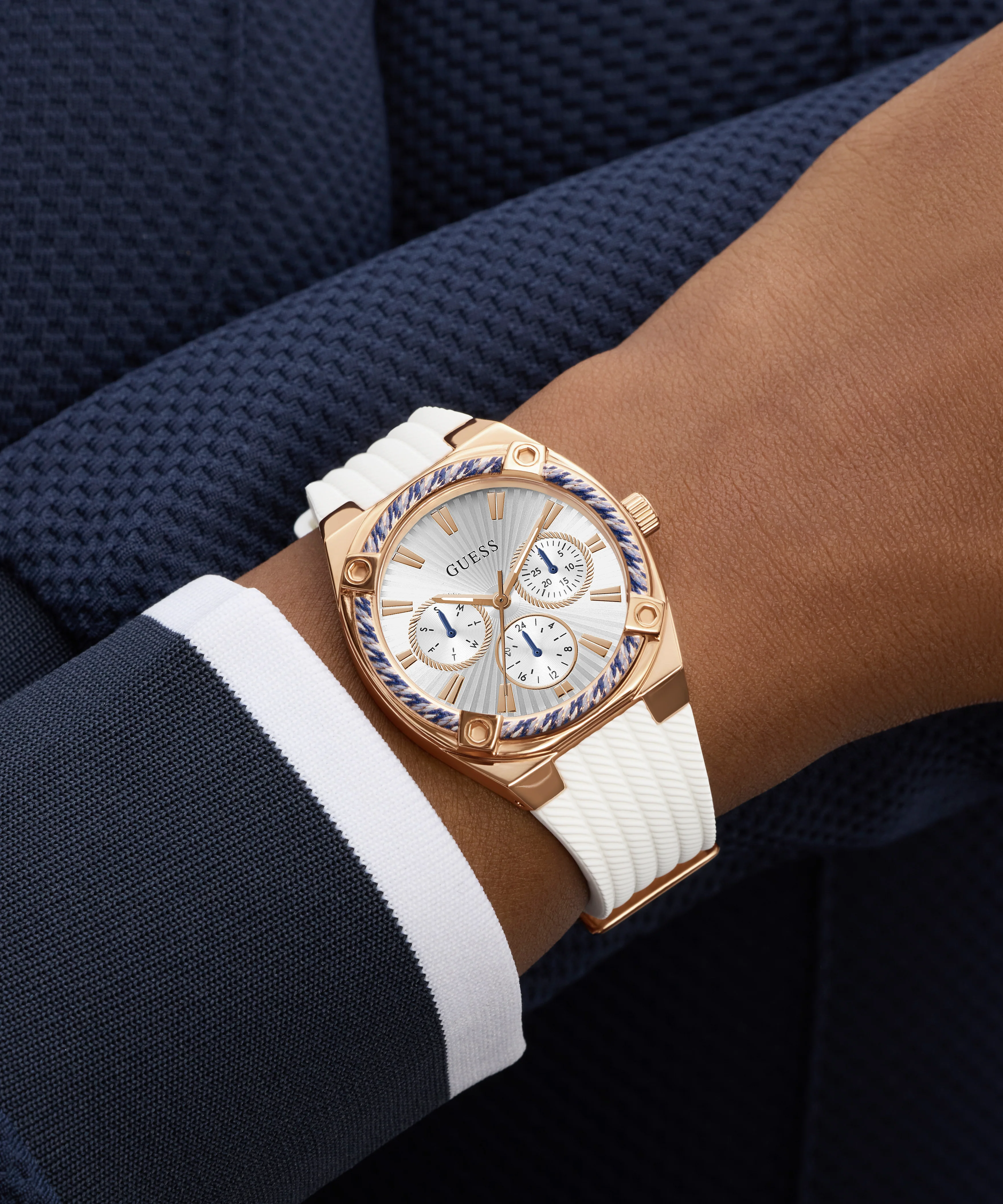 GUESS Ladies White Rose Gold Tone Analog Watch - Image 6