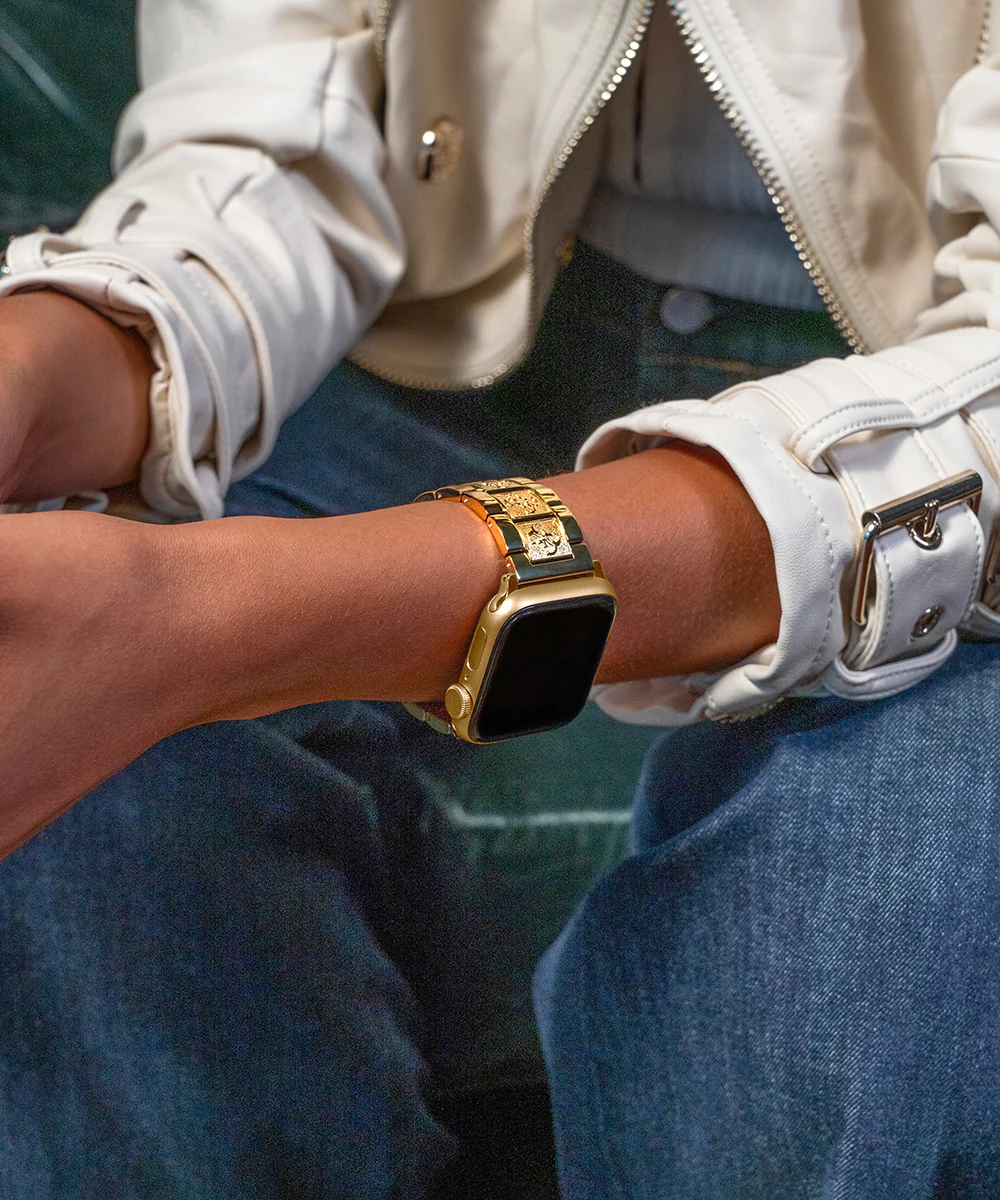 GUESS Logo Stainless Steel Band for Apple 38-40 mm Watch - Image 4
