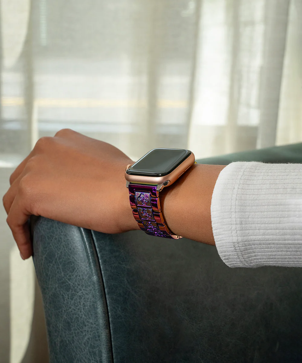 GUESS Logo Stainless Steel Band for Apple 38-40 mm Watch - Image 3