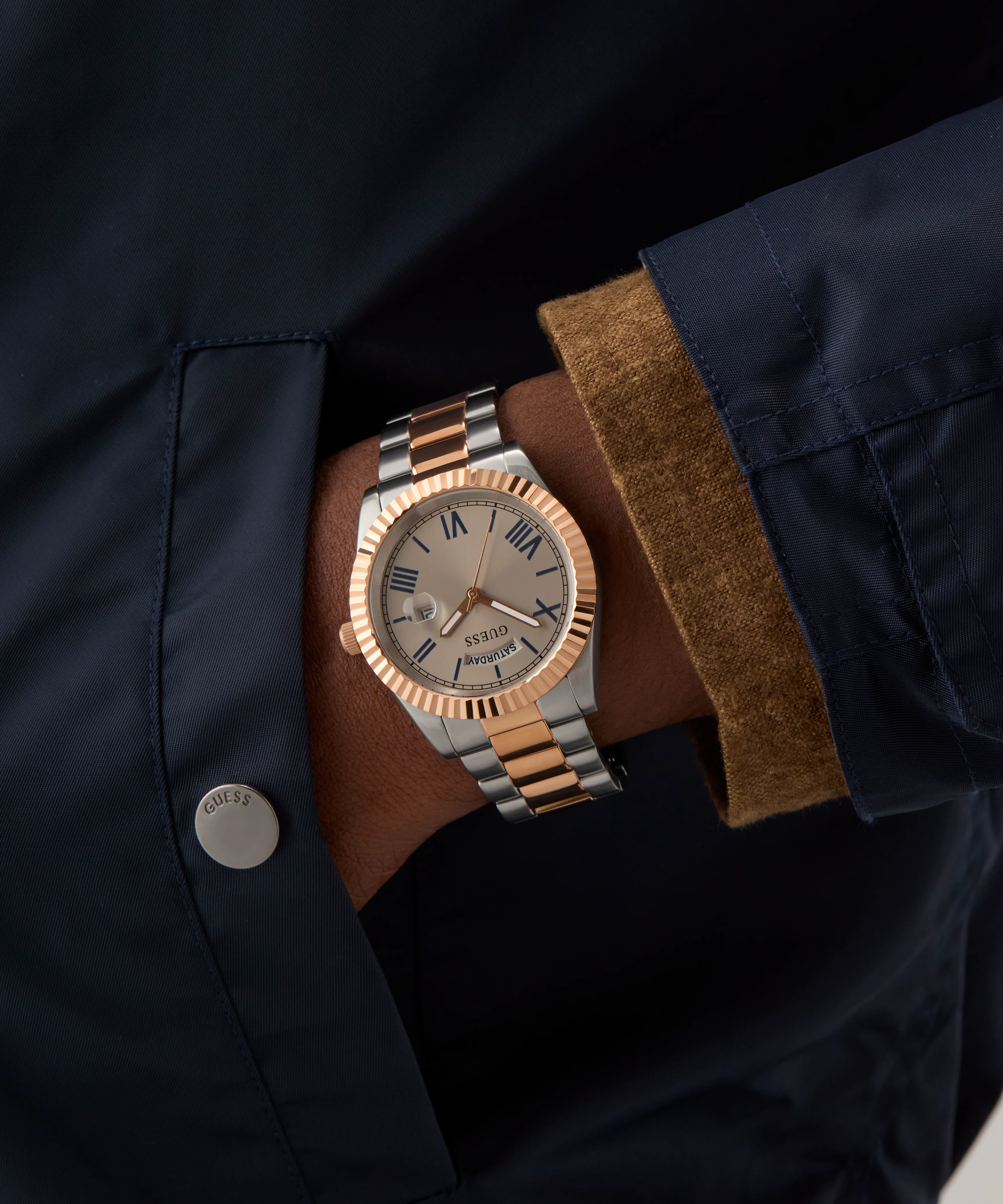 GUESS Mens 2-Tone Day/Date Watch - Image 5