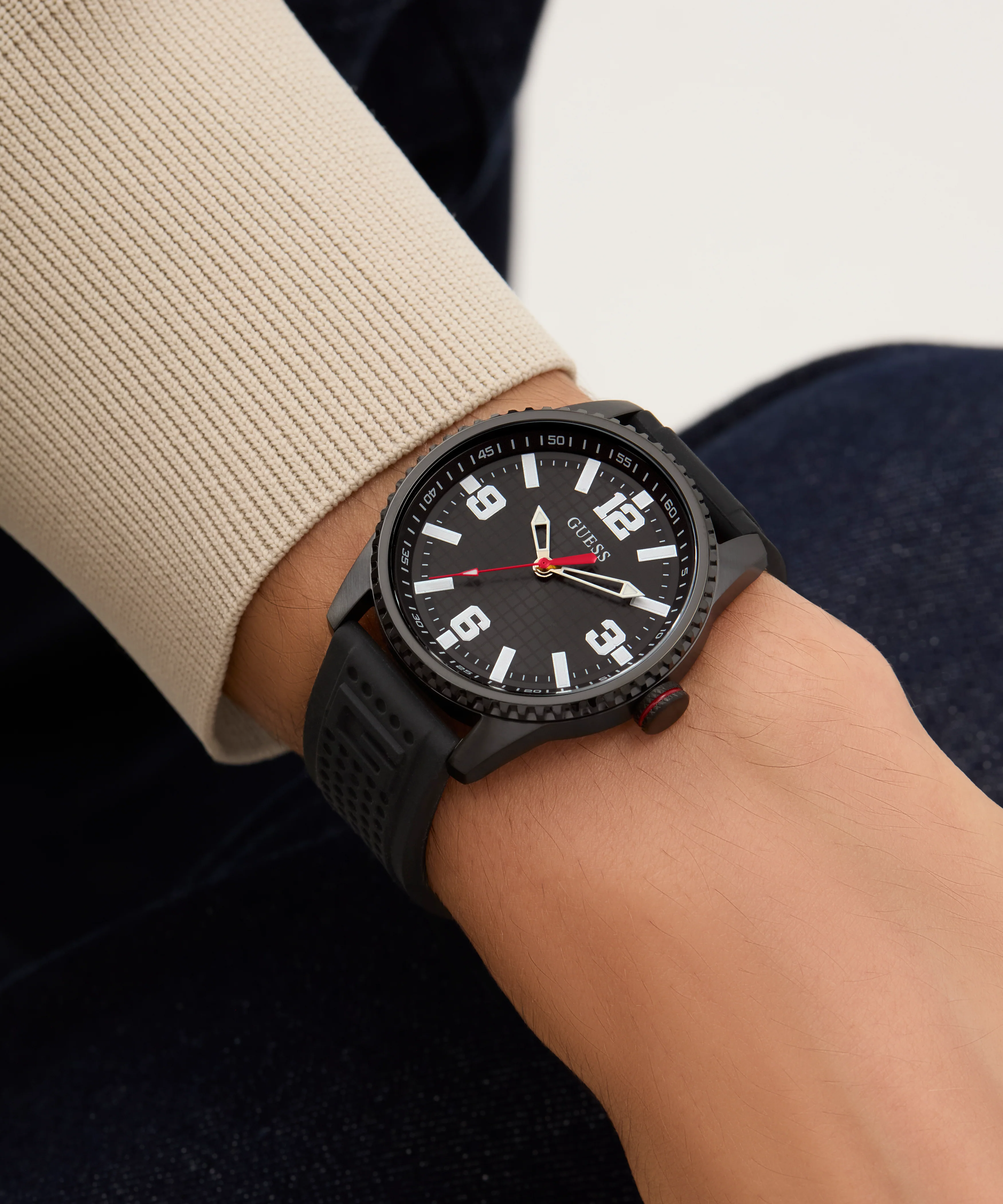 GUESS Mens Black Analog Watch - Image 6