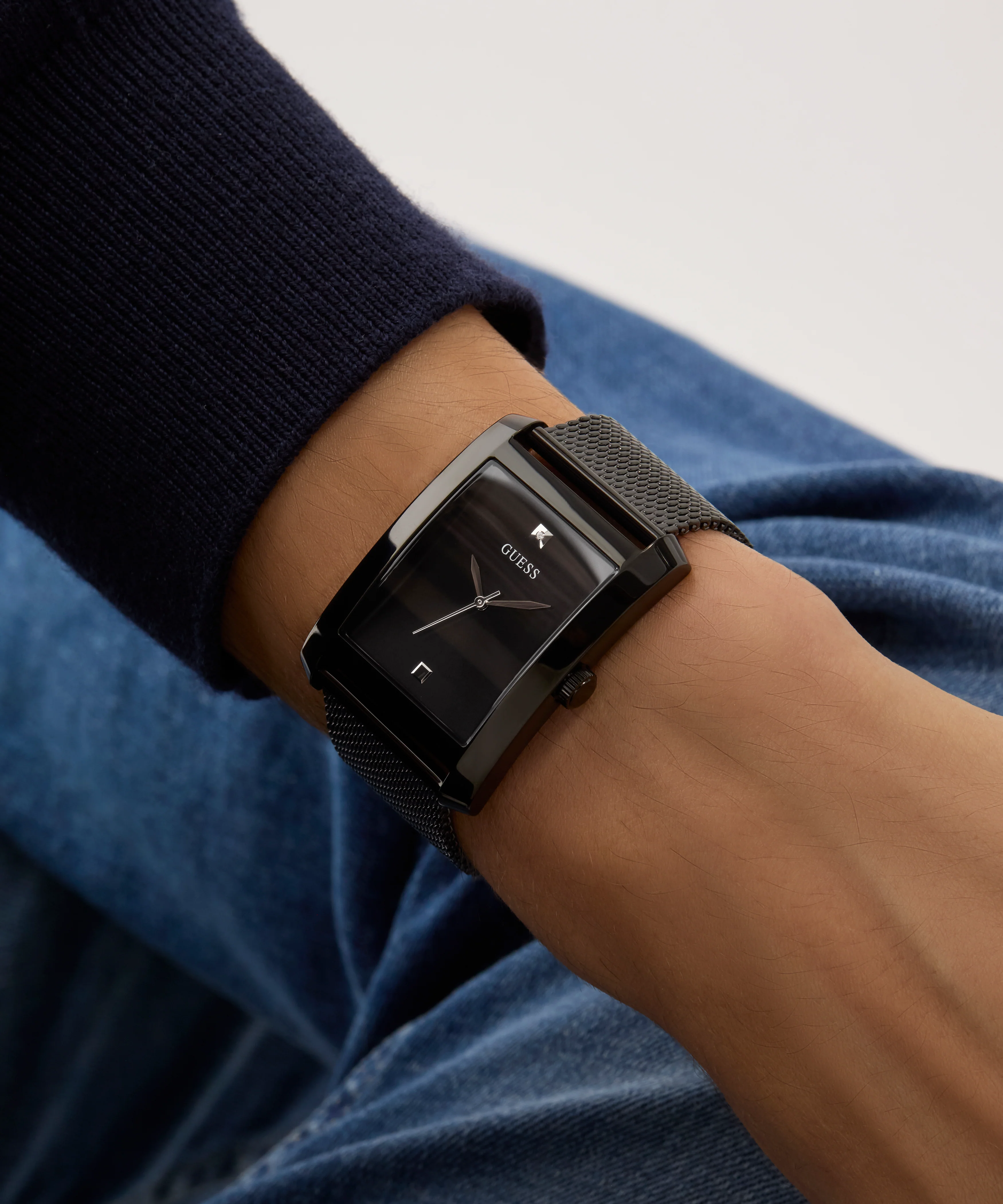 GUESS Mens Black Analog Watch - Image 3