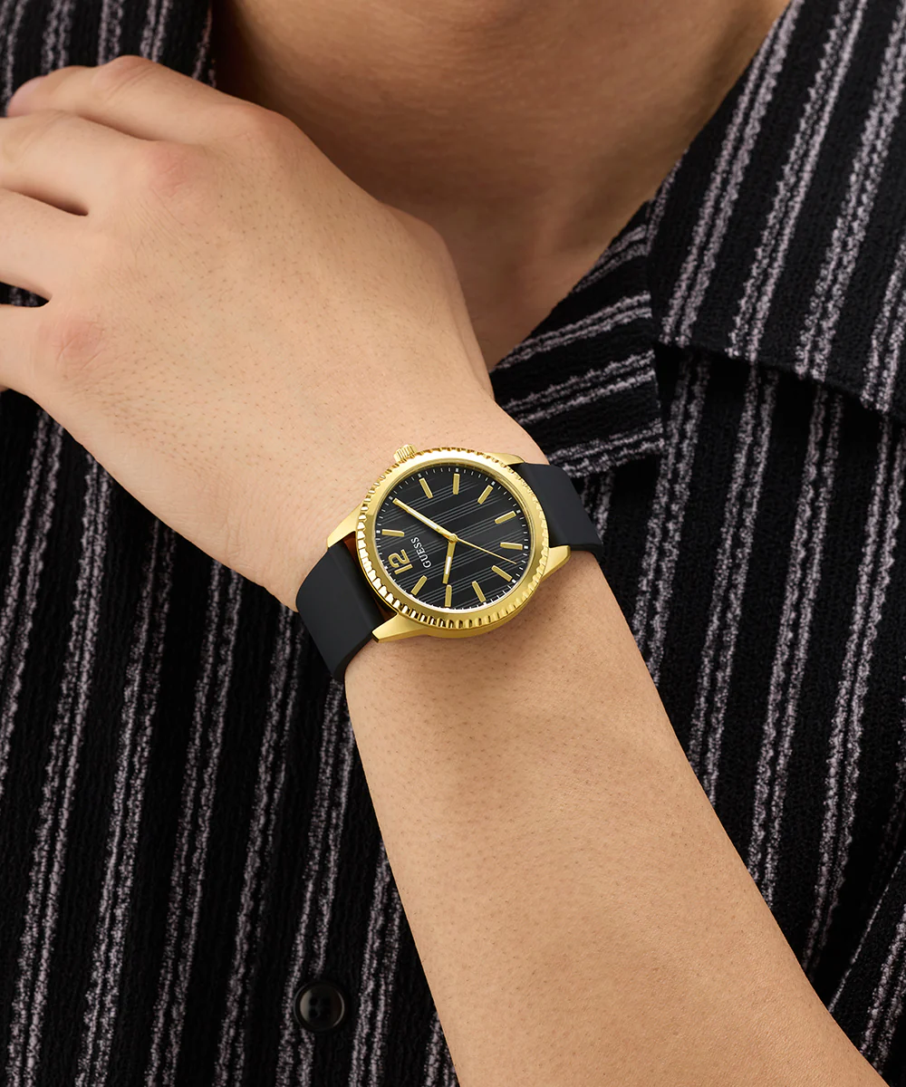 GUESS Mens Black Gold Tone Analog Watch - Image 3