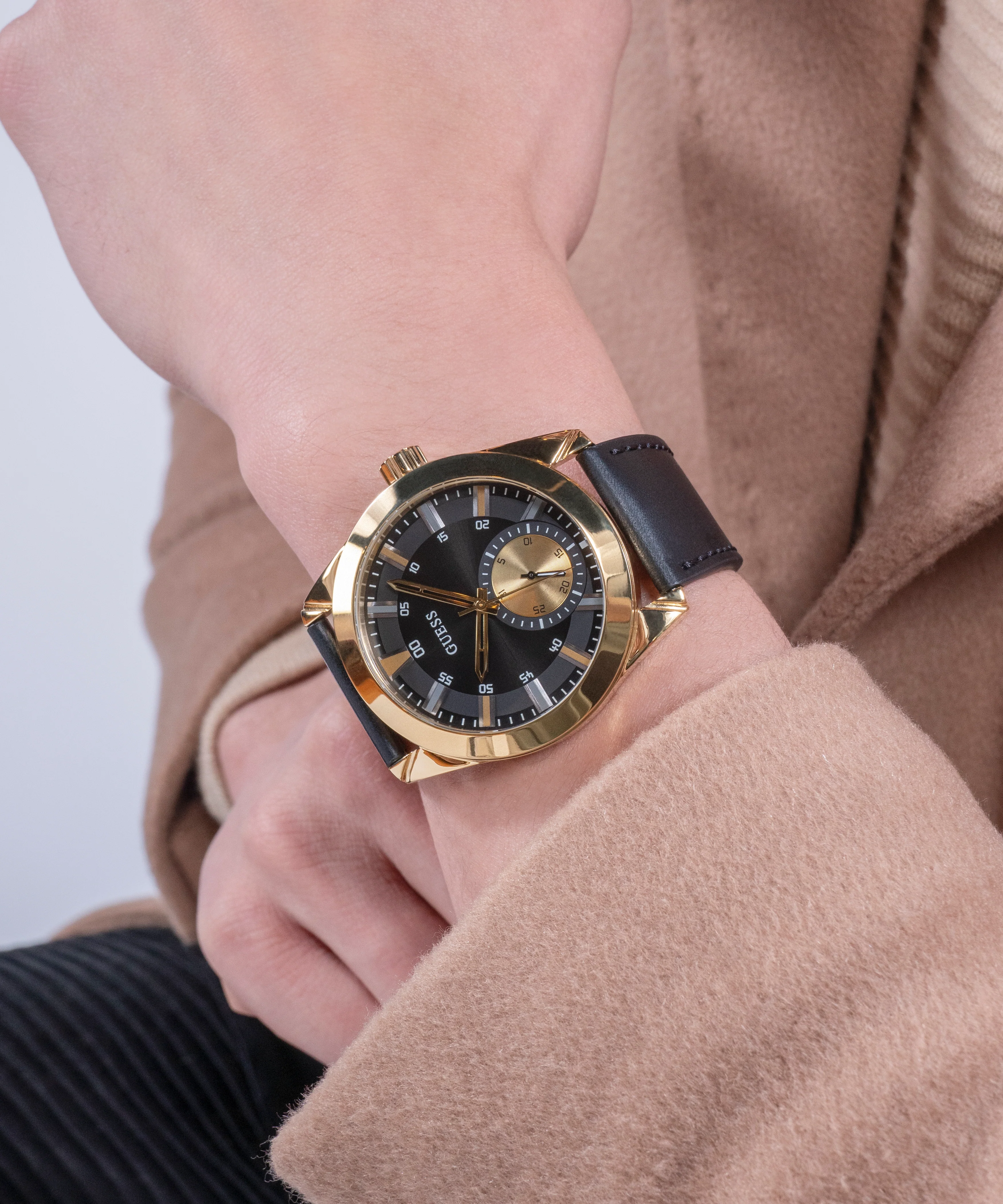 Guess Mens Black Gold Tone Multi-function Watch - Image 5