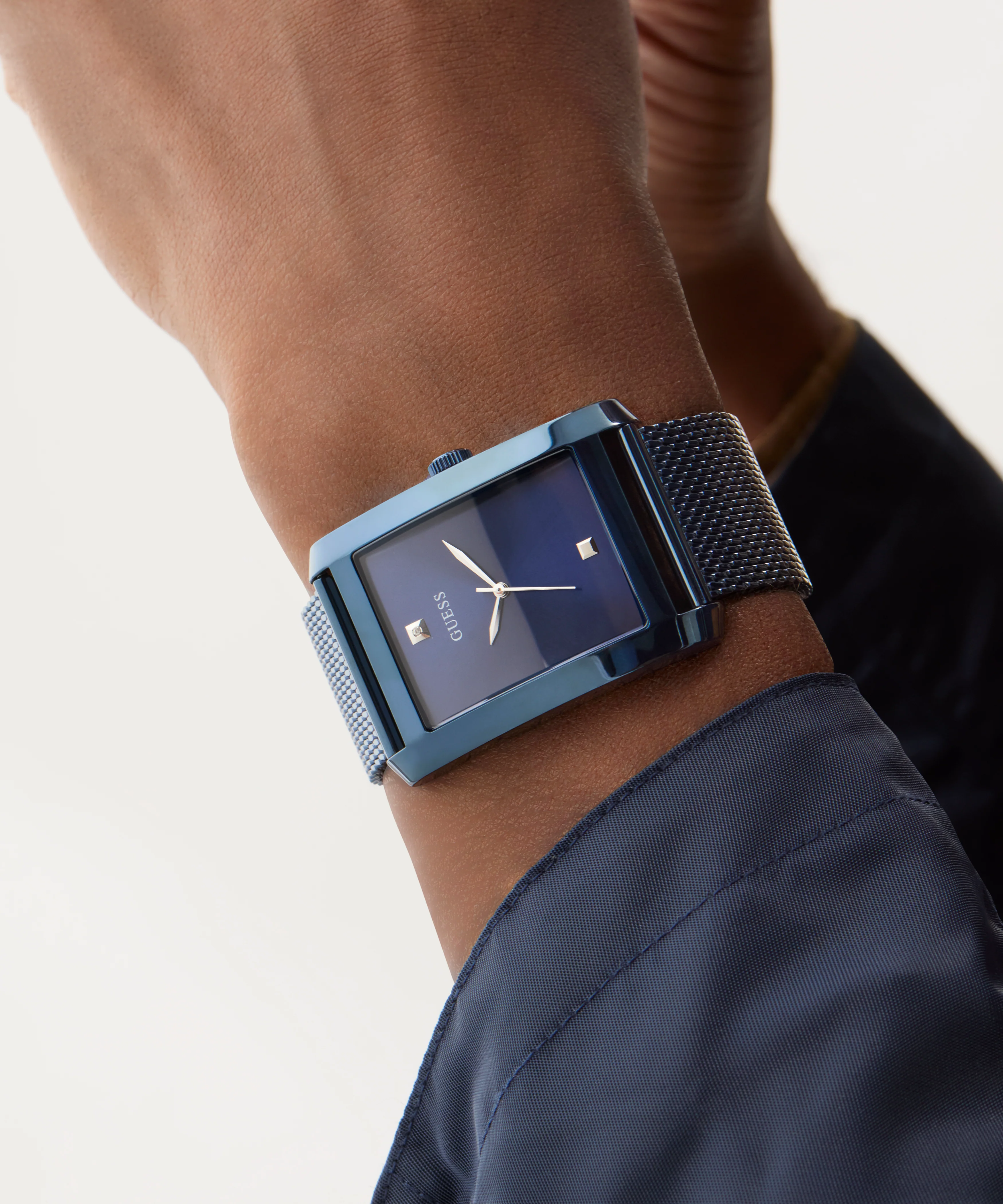 GUESS Mens Blue Analog Watch - Image 3