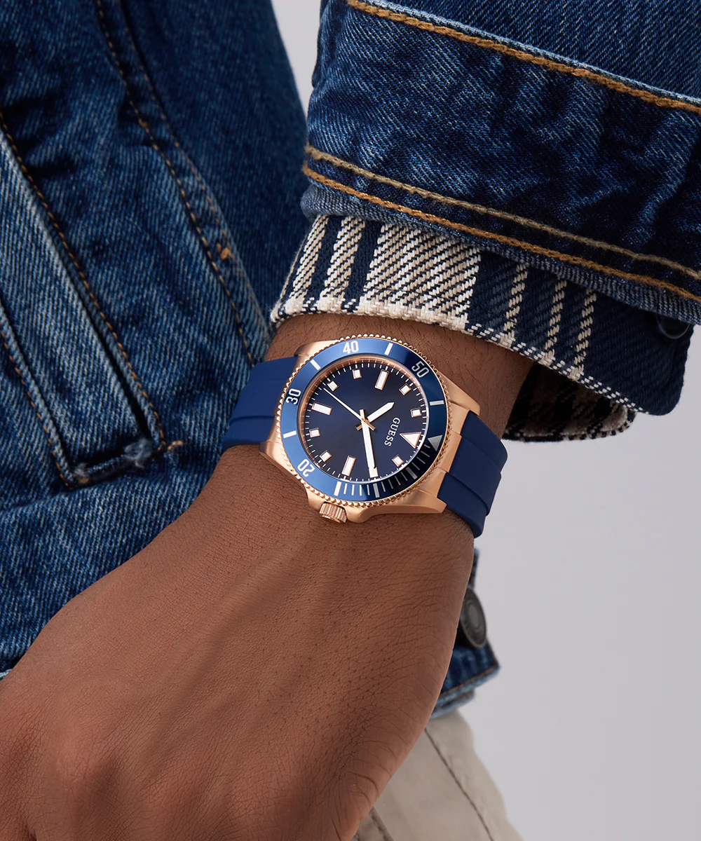 GUESS Mens Blue Rose Gold Tone Analog Watch - Image 4
