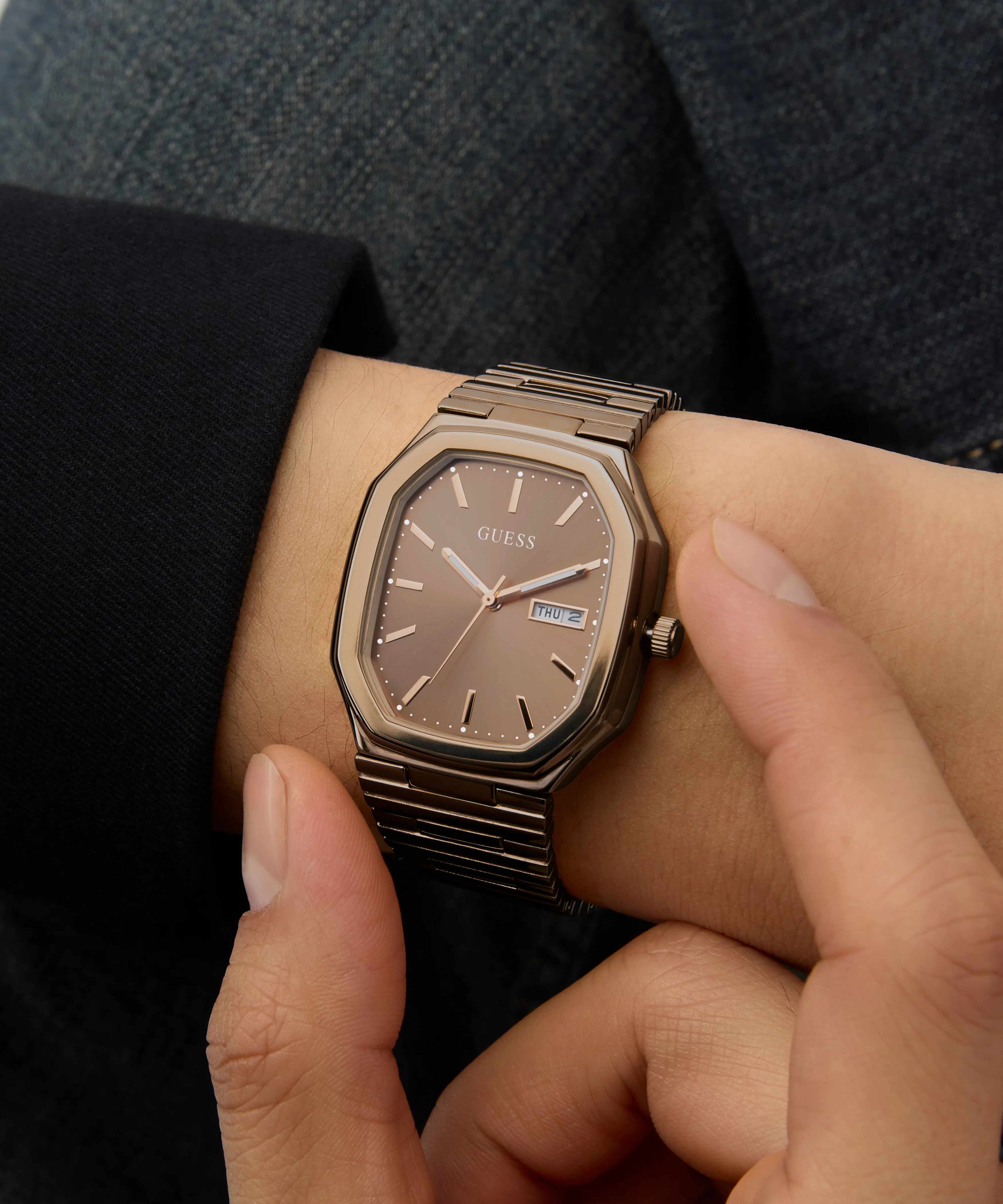 GUESS Mens Coffee Date Watch - Image 6