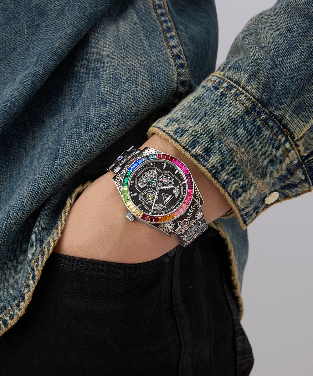 GUESS Mens Day Of The Dead Silver Tone Multi-function Watch - Image 3