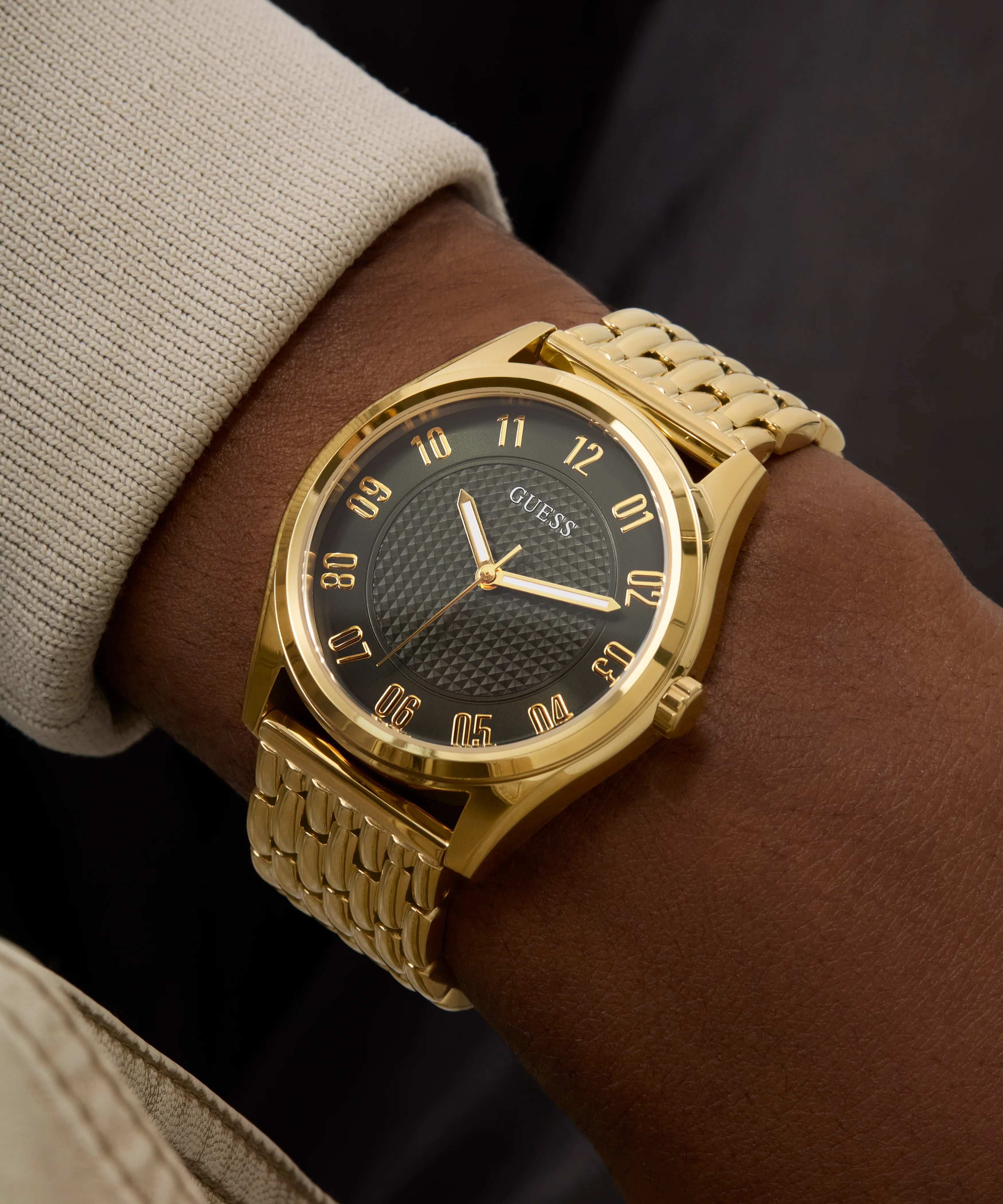 GUESS Mens Gold Tone Analog Watch - Image 5