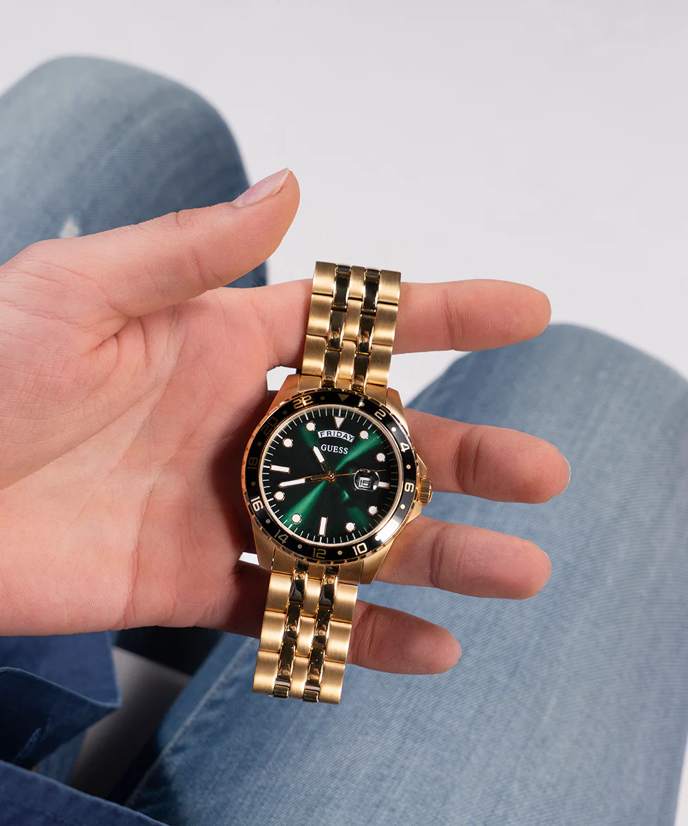 GUESS Mens Gold Tone Day/Date Watch - Image 5