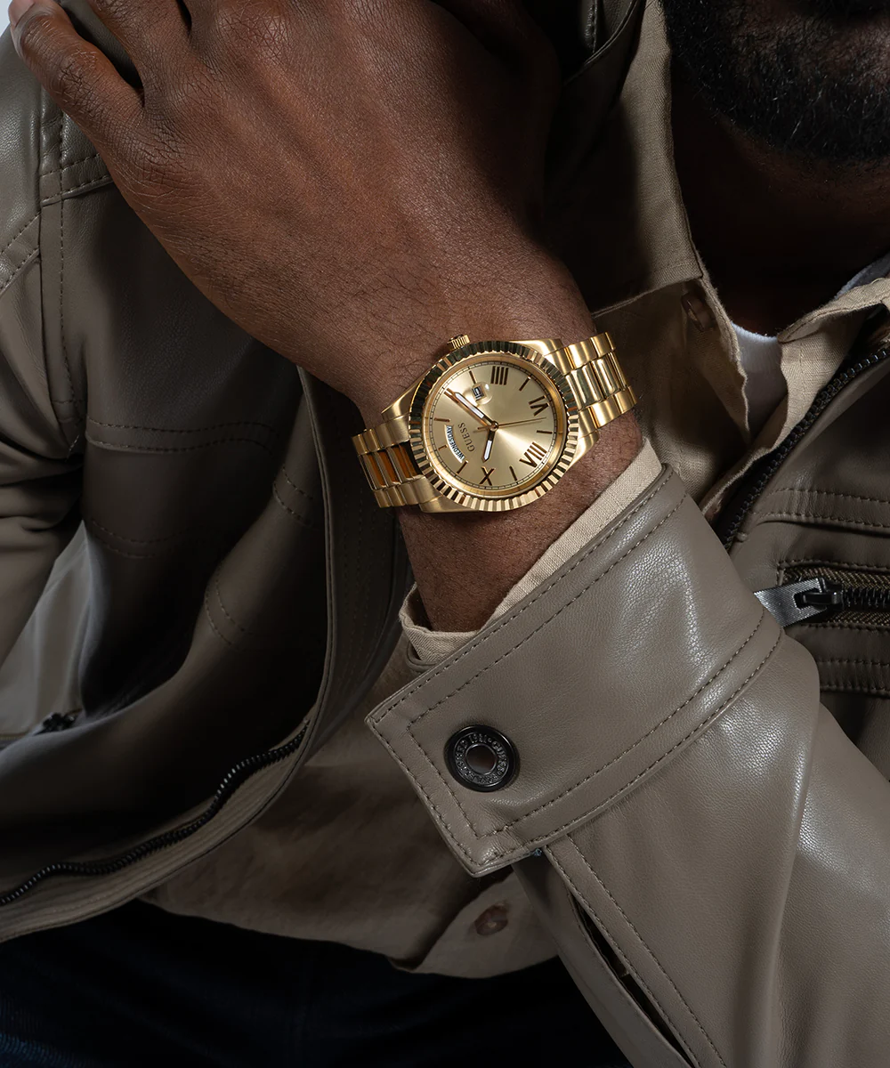 GUESS Mens Gold Tone Day/Date Watch - Image 3