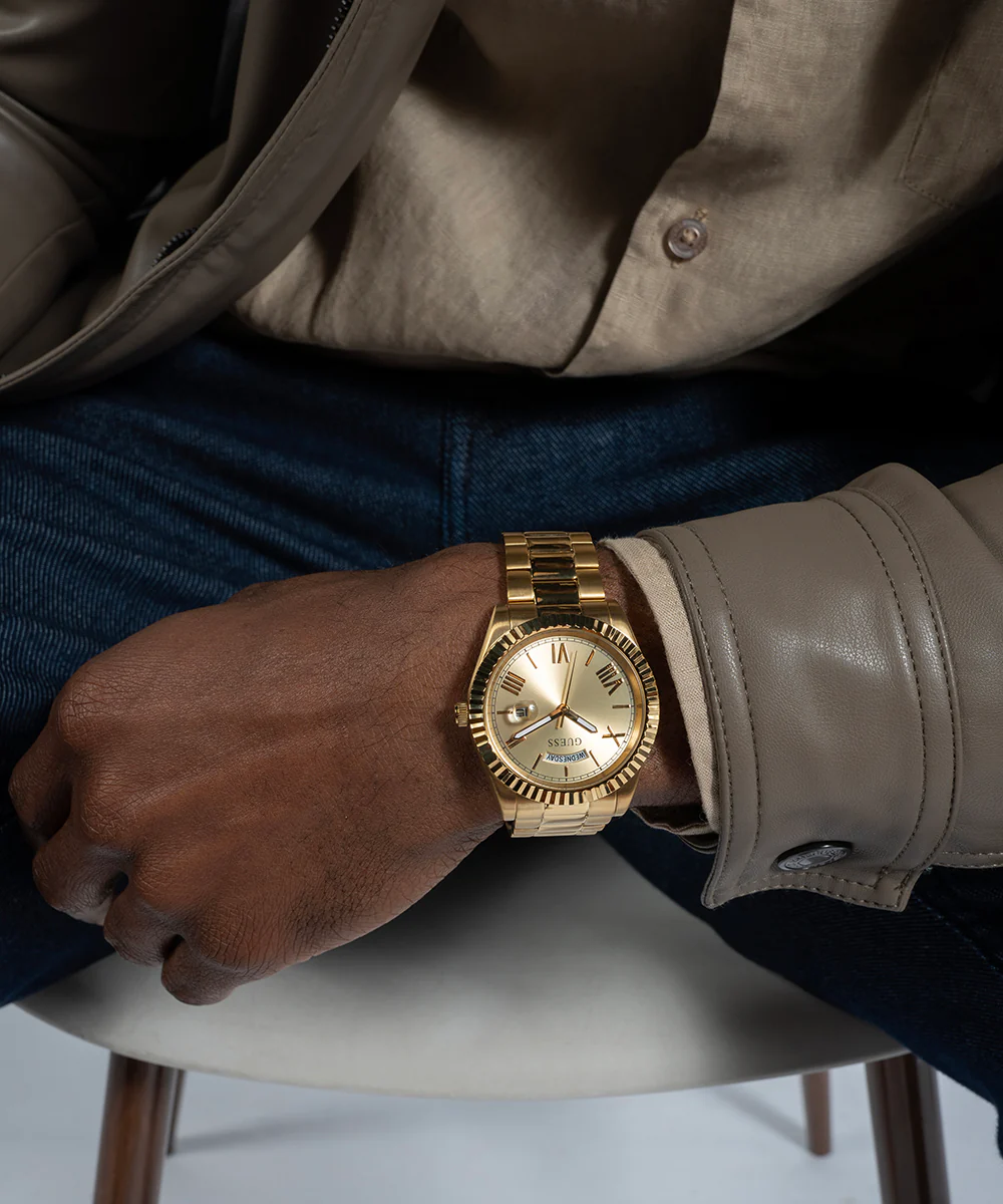 GUESS Mens Gold Tone Day/Date Watch - Image 7