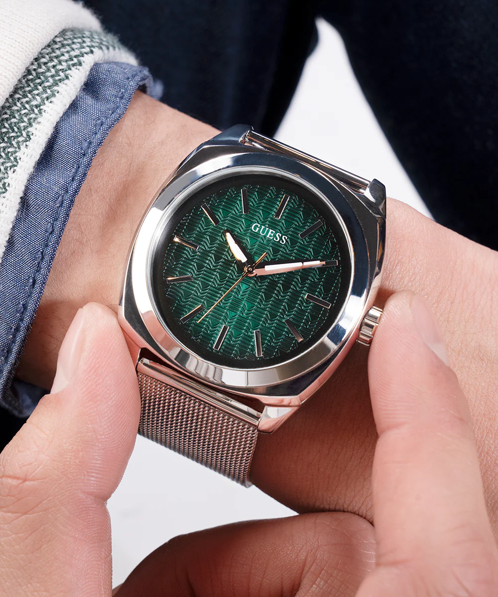 GUESS Mens Silver Tone Analog Watch - Image 3