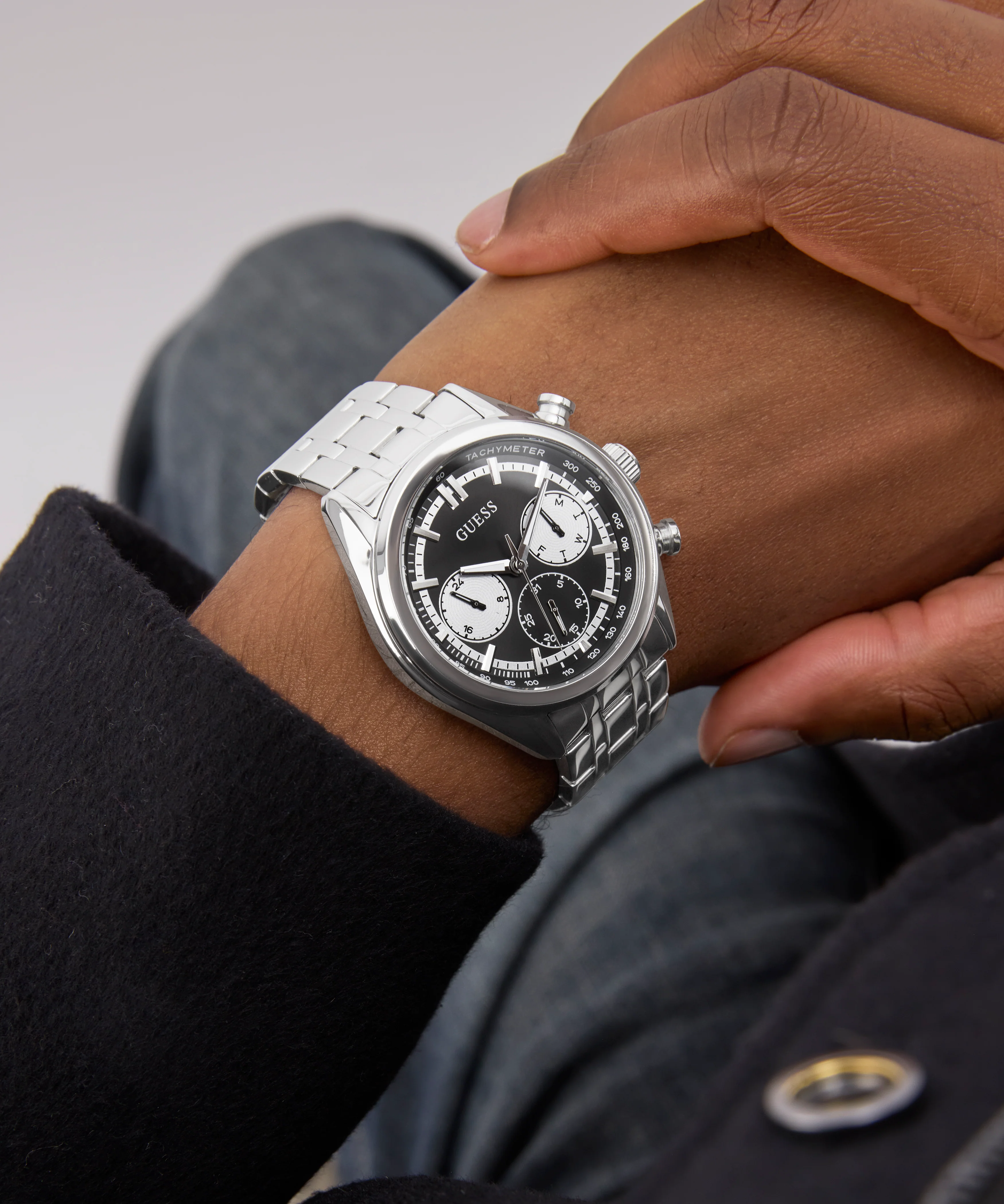 GUESS Mens Silver Tone Multi-function Watch - Image 4